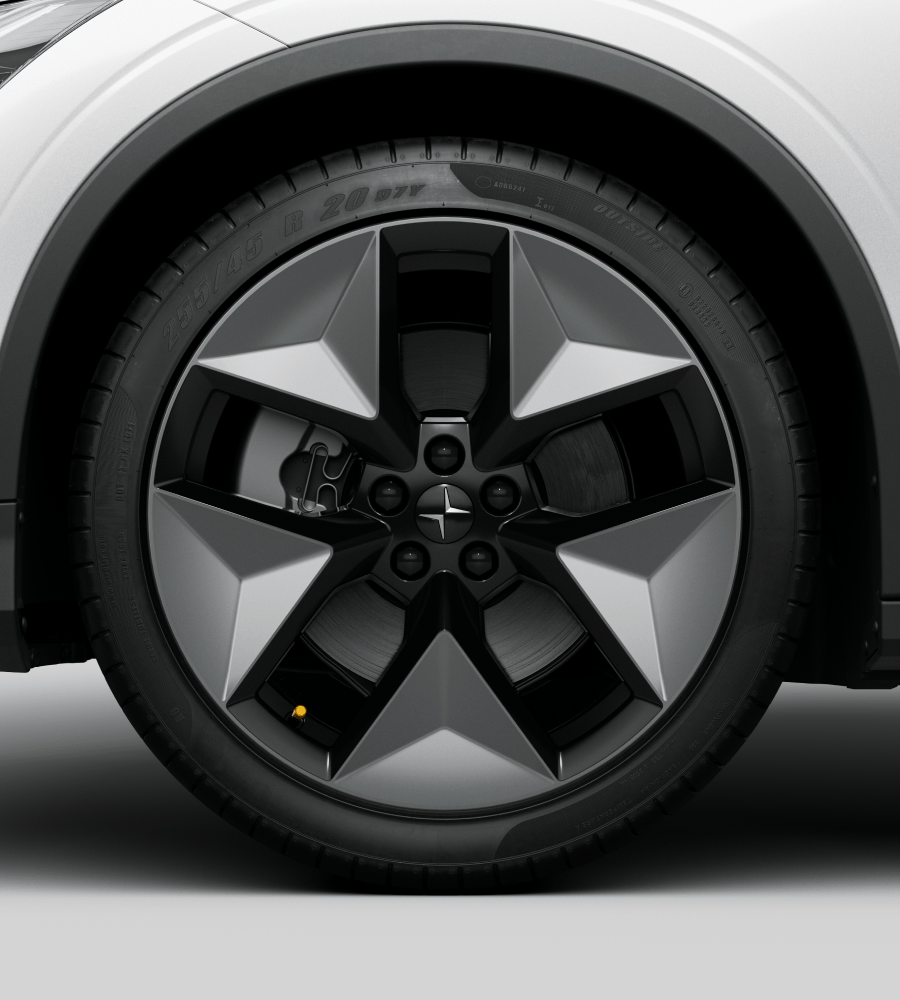 20 inch Pro graphite wheels below the Polestar 2