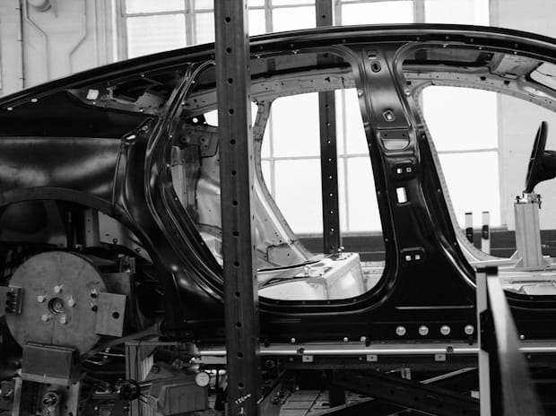 Car body frame