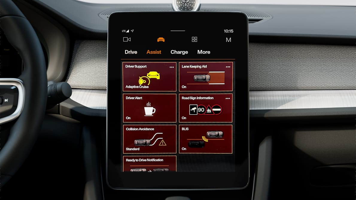 Polestar 2’s centre display showing the Assist screen with various safety-related settings.